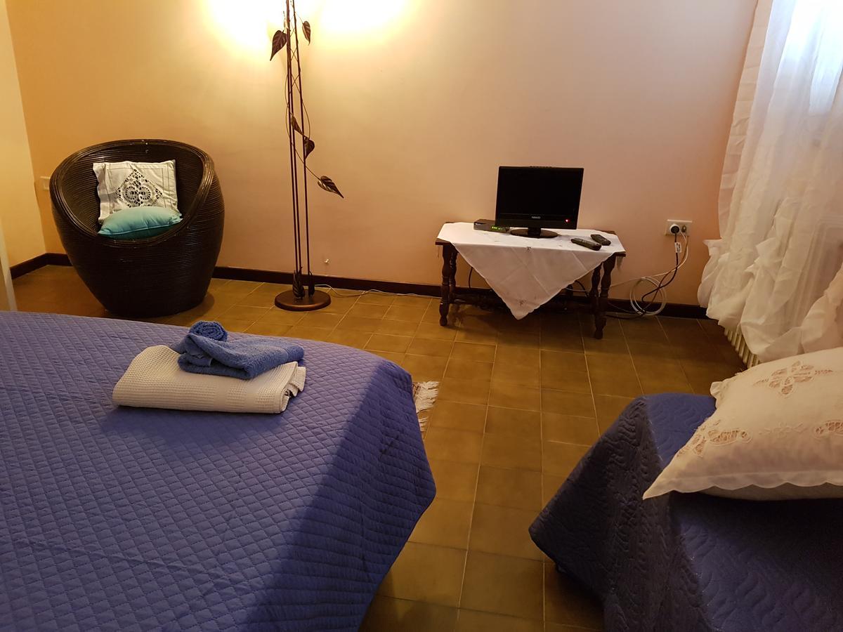 Relais Villa Lama Boutique Hotel Taranto Exterior photo