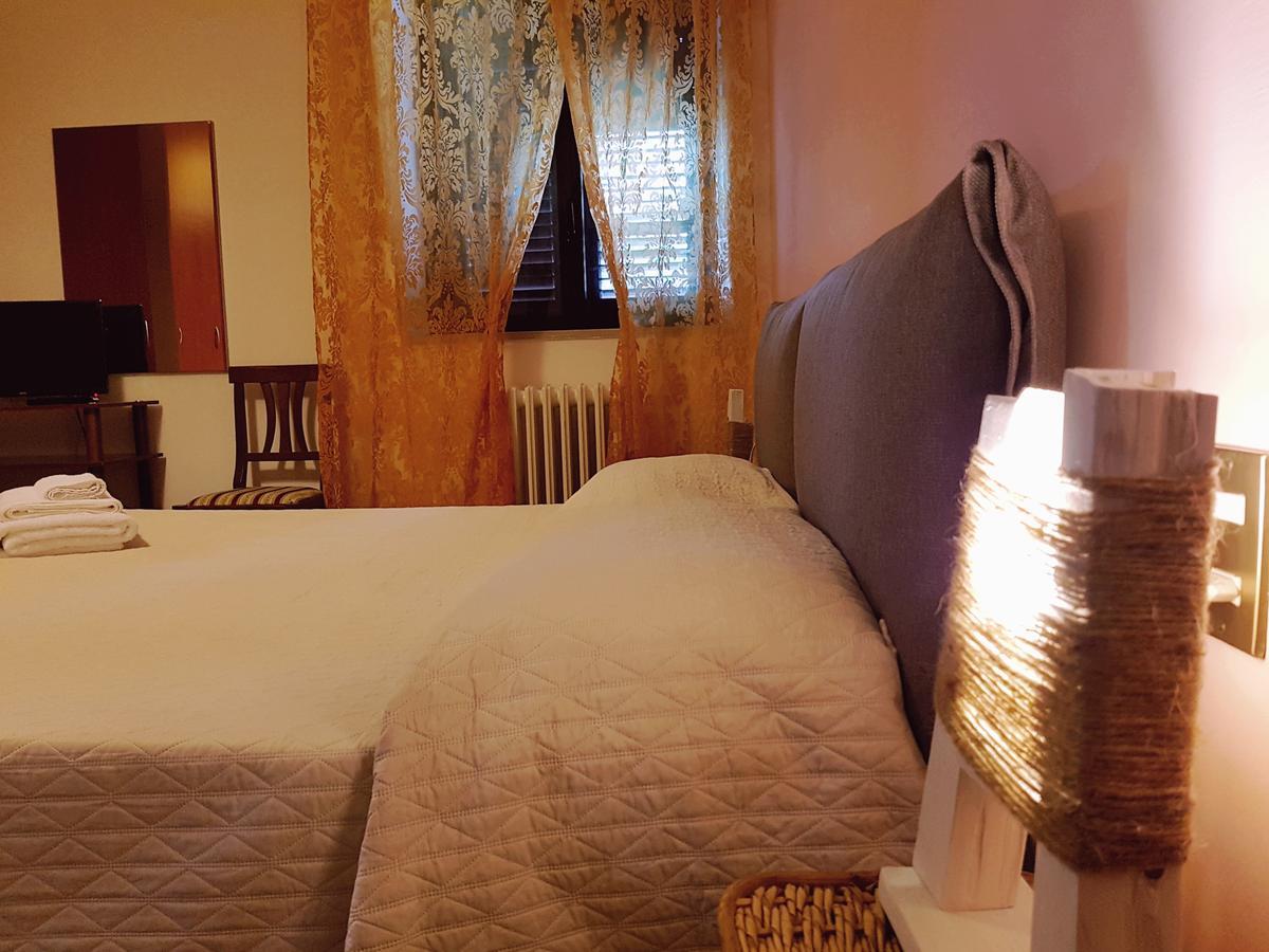 Relais Villa Lama Boutique Hotel Taranto Exterior photo
