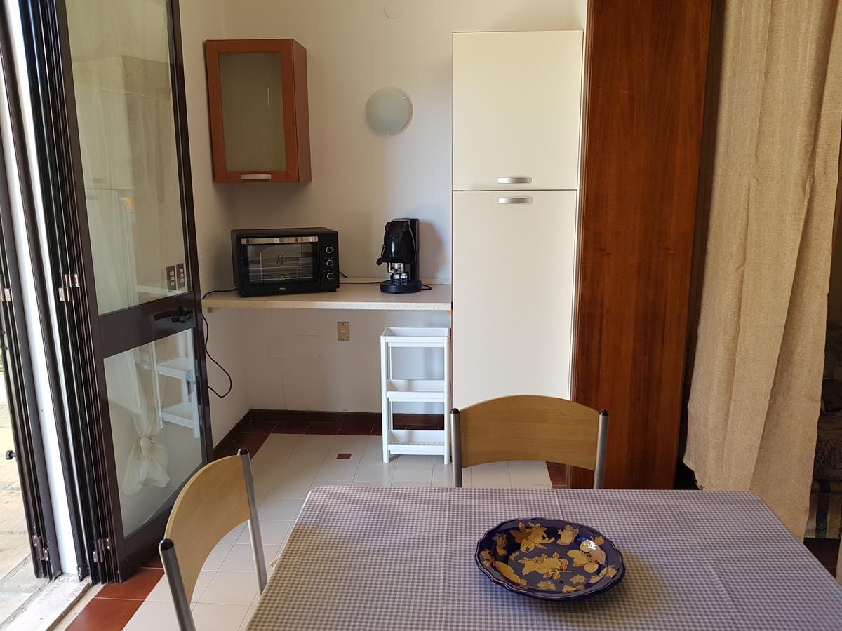 Relais Villa Lama Boutique Hotel Taranto Exterior photo