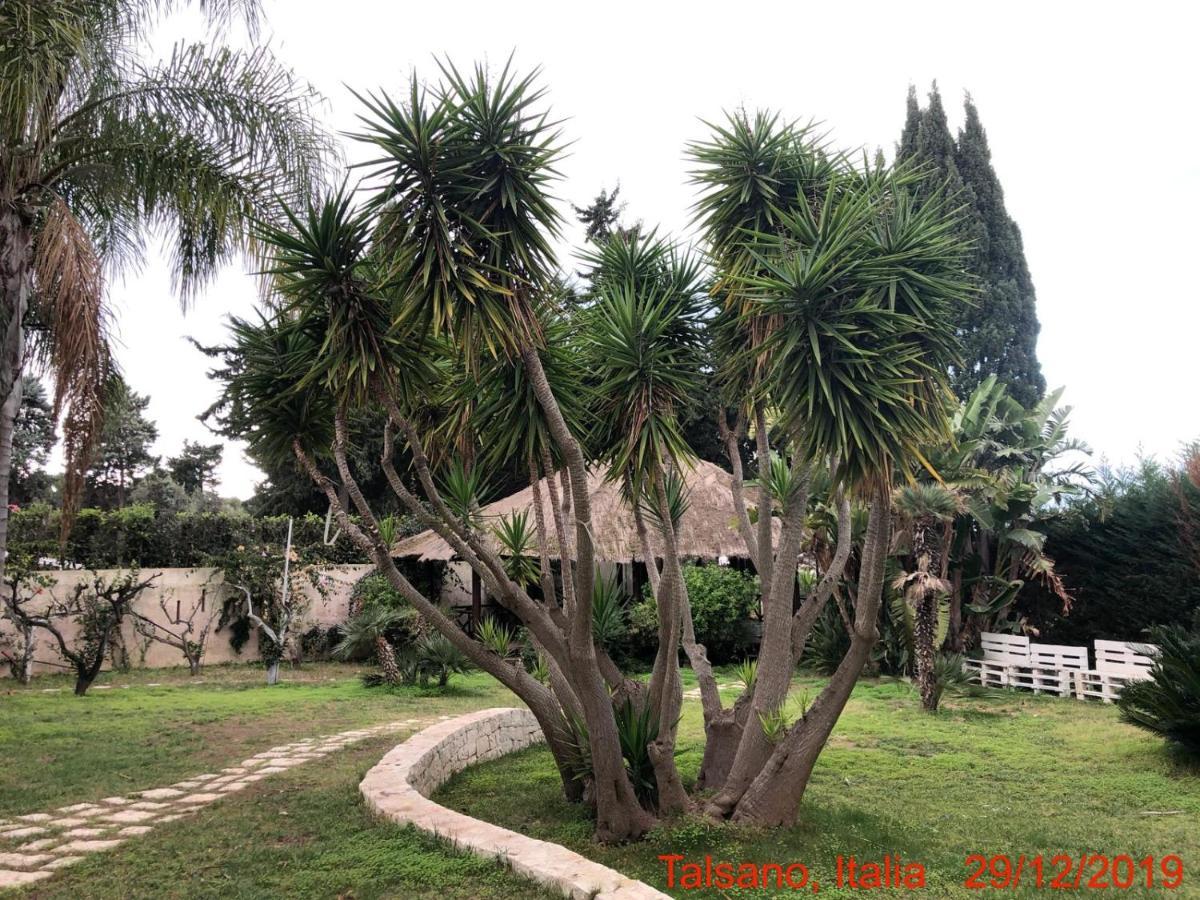 Relais Villa Lama Boutique Hotel Taranto Exterior photo